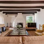 Villa Los Tres Almendros