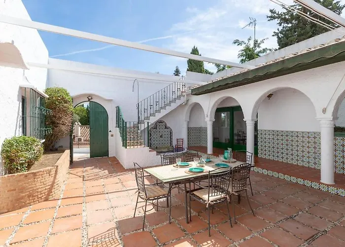 Villa Los Tres Almendros